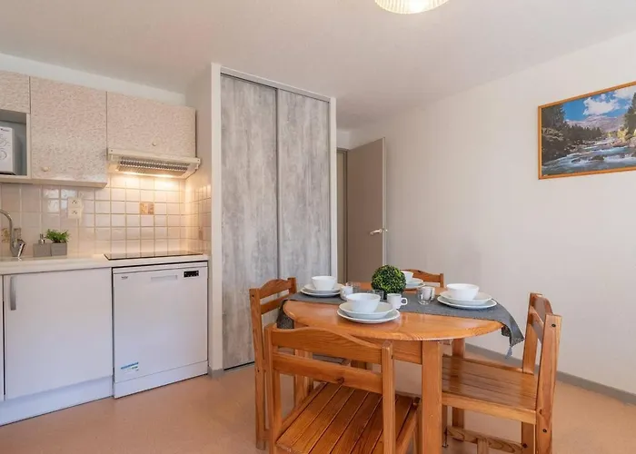 Au Calme, 6 Pers, Proche Centre Saint-lary, Balcon Sud, Parking, Navette Pistes - Fr-1-296-154 Apartament